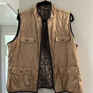 Reversible vest